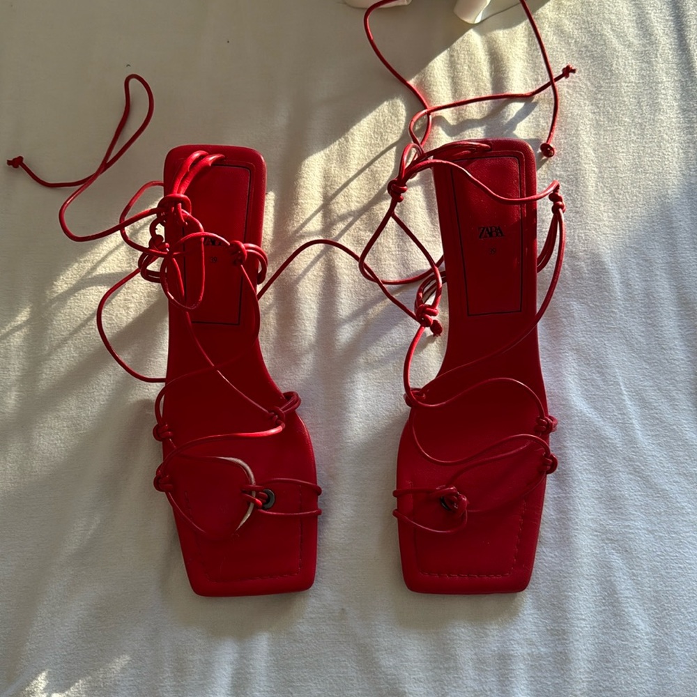 ZARA red lace up kitten heel